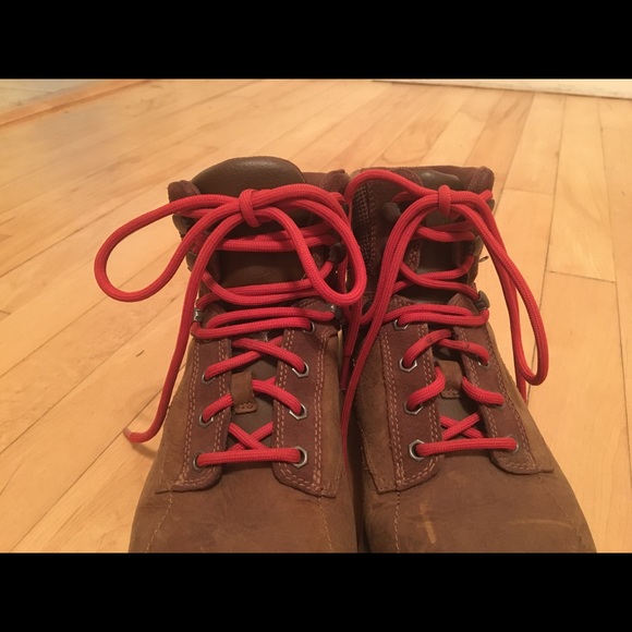 Merrell Boots - Picture 3 of 4